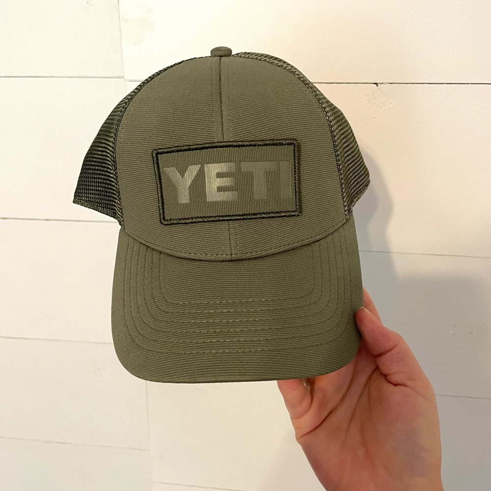 BRAND NEW Yeti trucker hat!